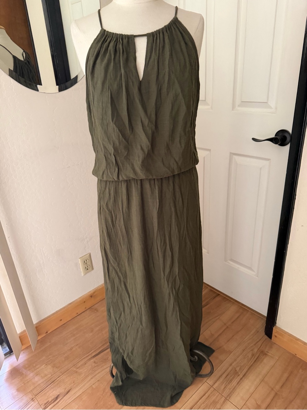 Olive Green Halter Maxi Dress - Brand Unspecified